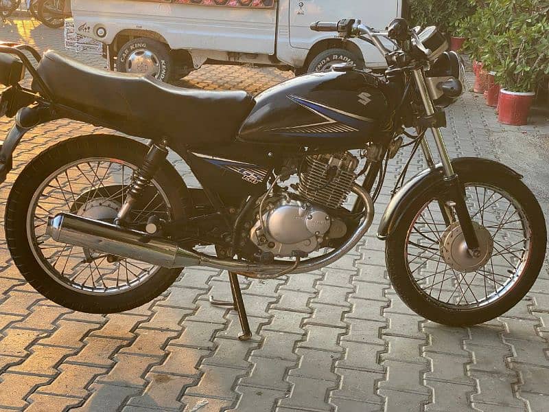 Suzuki GS 150cc 4