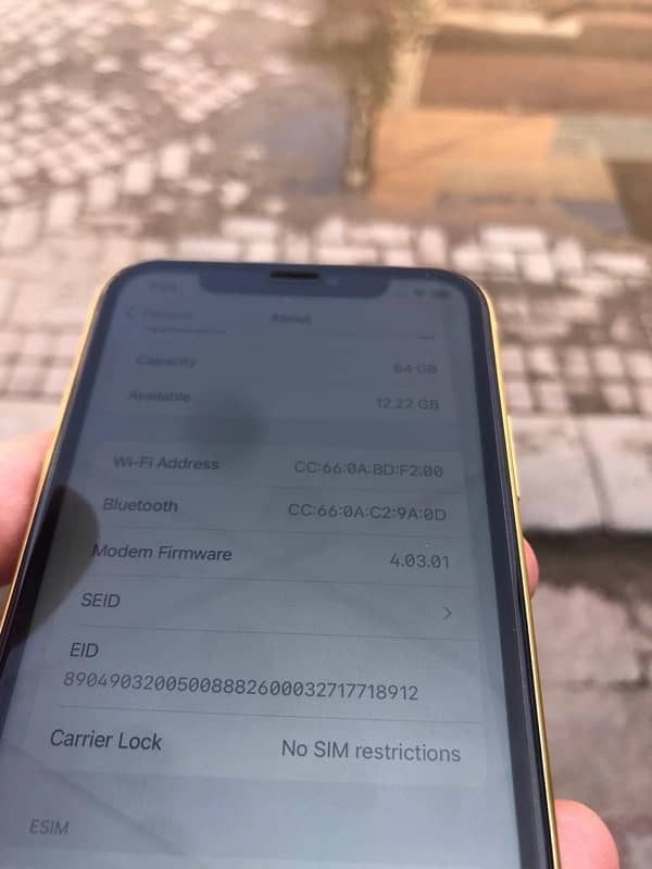 iphone 11 64gb yellow color 7