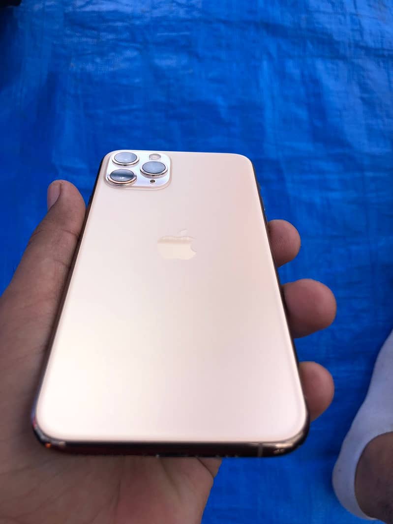 iphone 11pro 256gb gold Non Pta 6