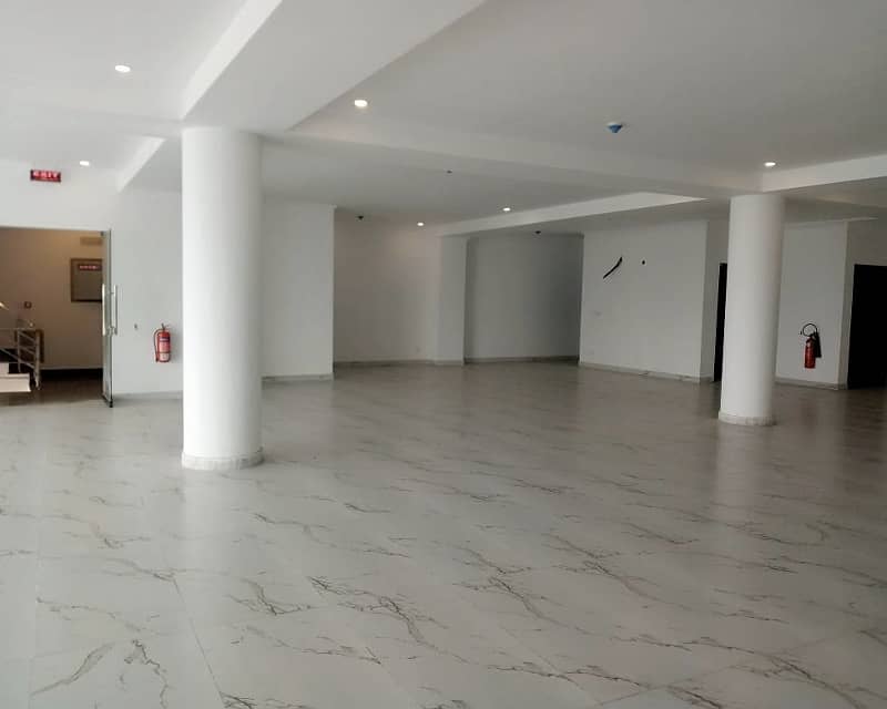 16 Marla 1st Floor Available for rent in DHA Phase 8 7