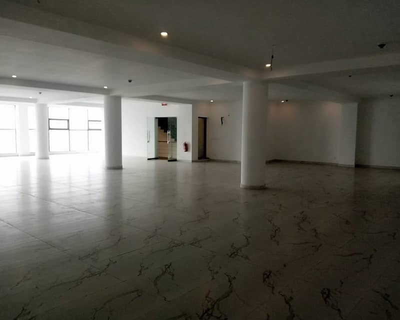 16 Marla 1st Floor Available for rent in DHA Phase 8 12