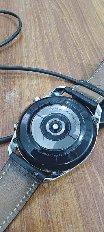 Samsung Galaxy watch 3 classic 1