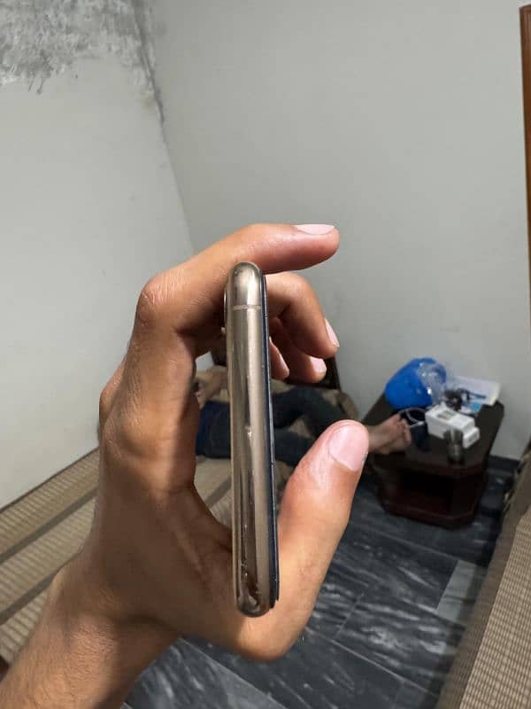 iphone 11 pro max official PTA approved 256gb 5