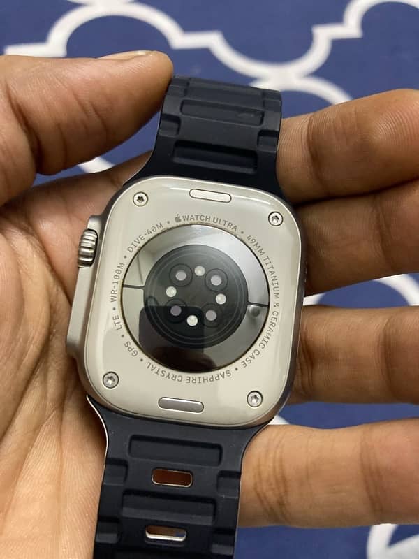 Apple Watch Ultra 1 0