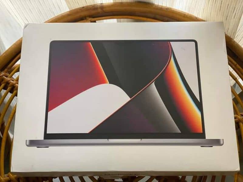 apple MacBook pro apple MacBook air core i7 i5 with box 2