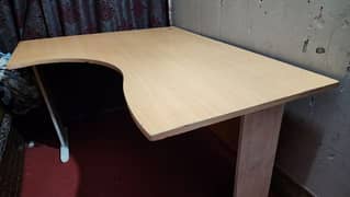 big size table arround 5×4 urgent sale