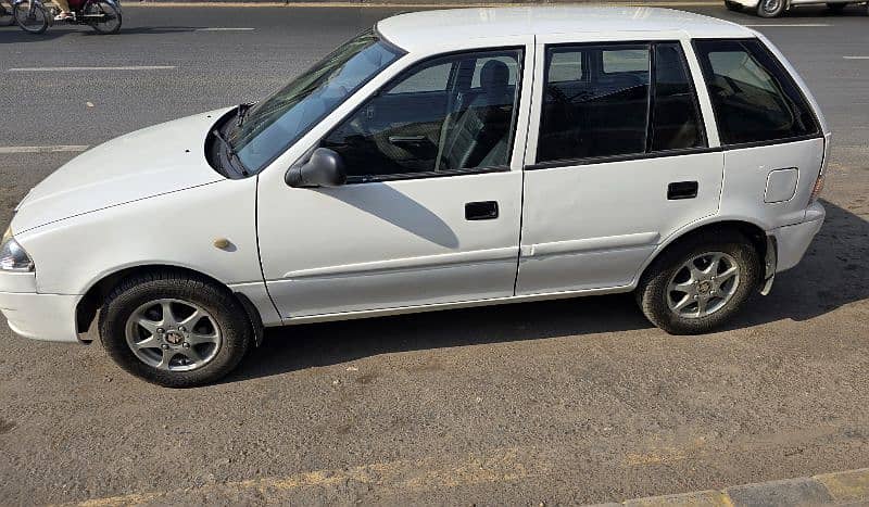 Suzuki Cultus Limited Edition 2016 1