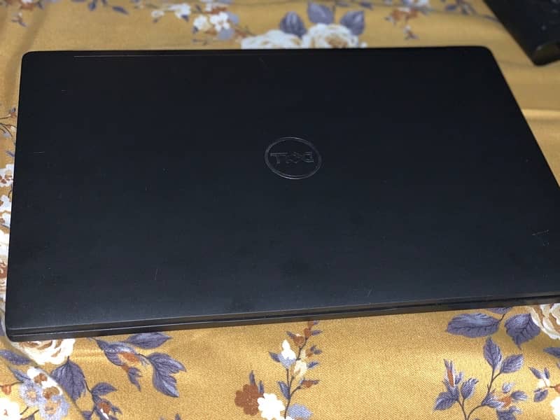 Dell i5 8th generation latitude 7490 1