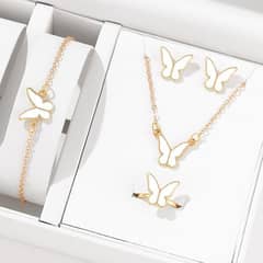 4 Piece Set: (Necklace, Bracelet, Earrings, Ring)