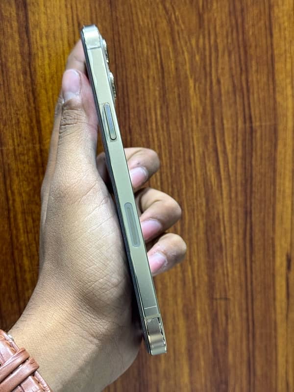 iphone 12 pro max 128gb pta approved 5