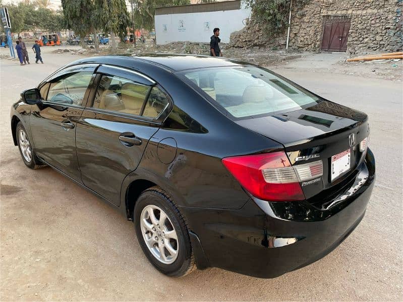 Honda Civic Ug 2014 BrandNew Condition 3