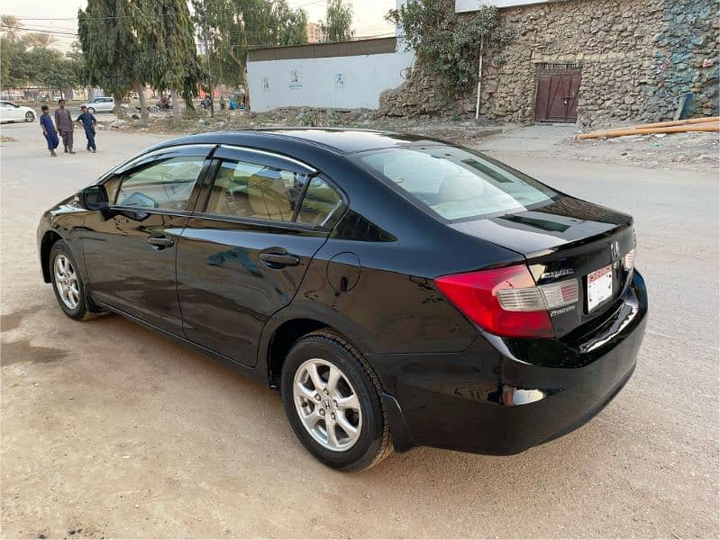 Honda Civic Ug 2014 BrandNew Condition 6