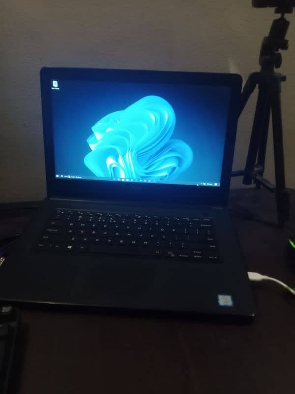 i7 7th gen laptop mint condition 0