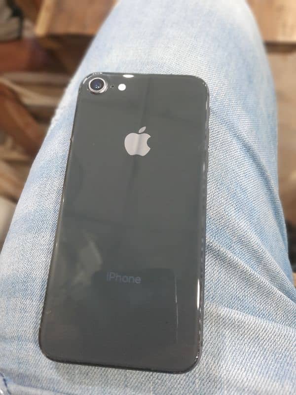 iPhone 8 non pta factory unlock 64gb contact 03366837312 0