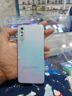 Vivo S1 with box charger