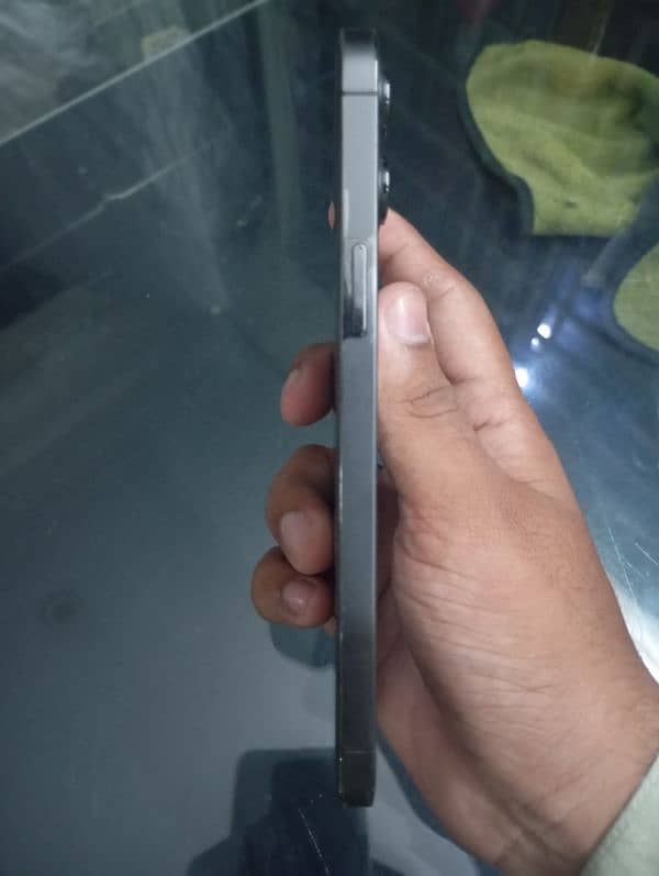 I phone 12 pro max non pta 3