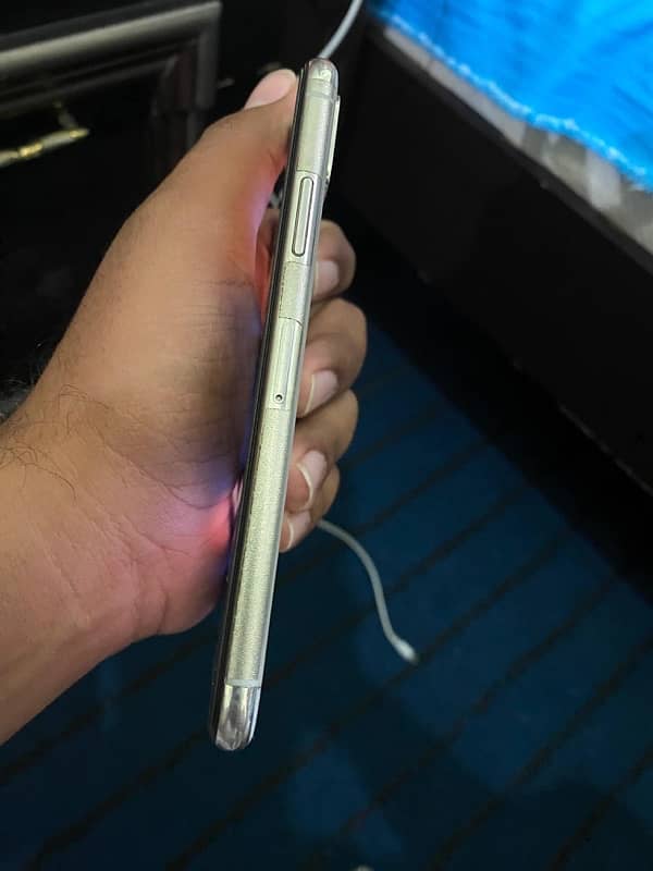 iphone x 64 GB 3