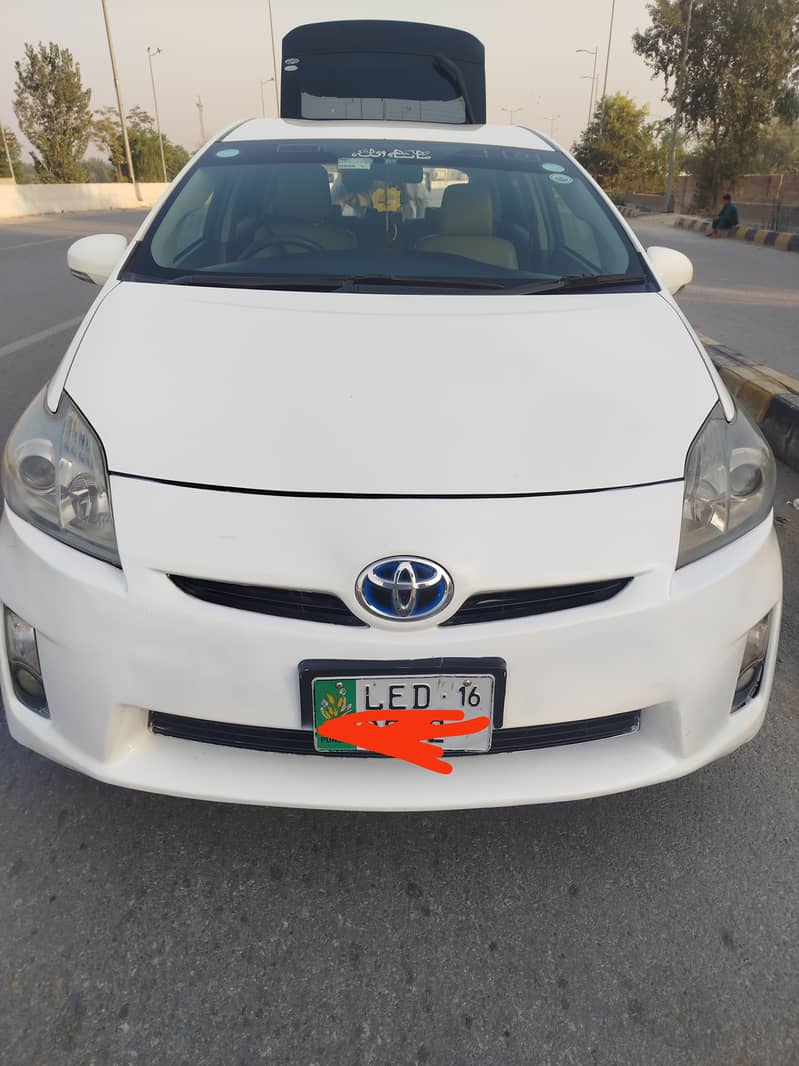 Toyota Prius 2011 4