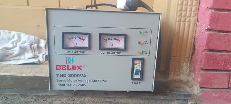 Delux Servo motor stebilizer 0