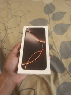 iPhone 16 Pro Max | 256gb Desert Titanium