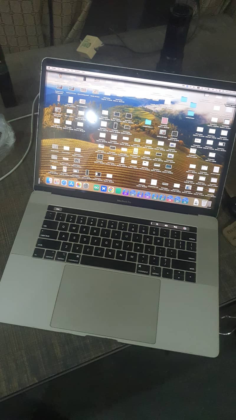 Apple Macbook pro 2018 10/10 - 32 GB - 512 GB 0