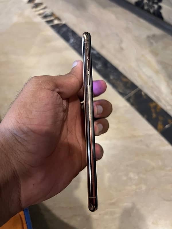 Iphone xs max pta approved 4