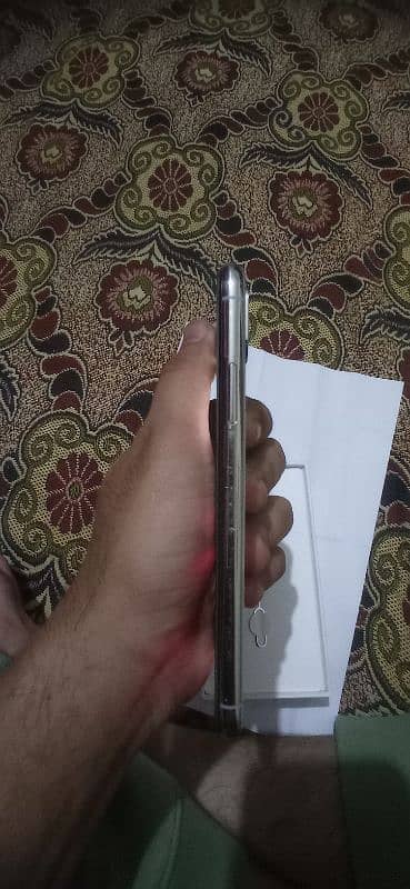 iPhone x 64 GB SIM Working only WhatsApp 03034812317 3