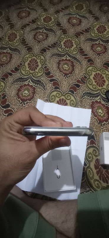 iPhone x 64 GB SIM Working only WhatsApp 03034812317 4