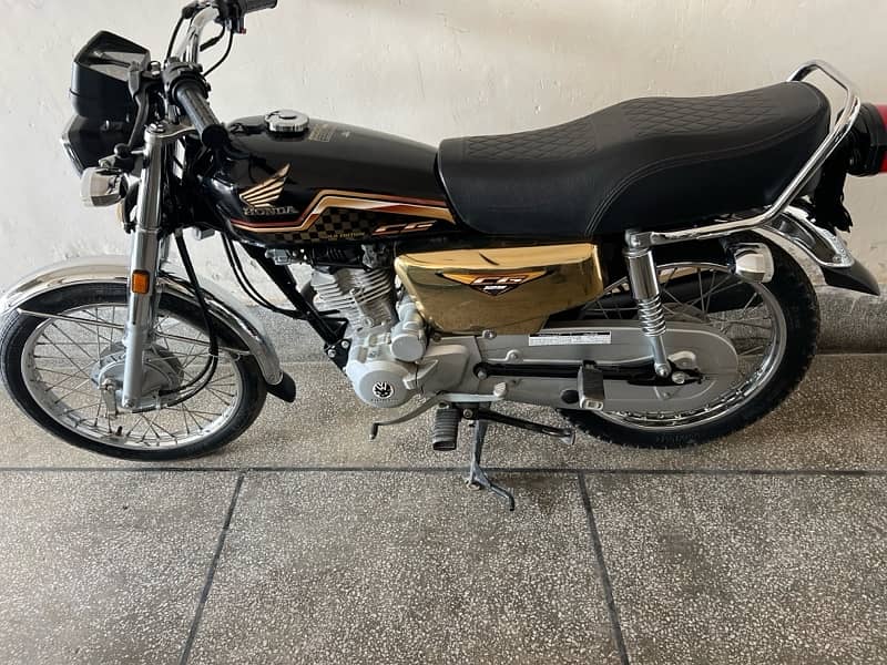 cg125 special edition gold 0