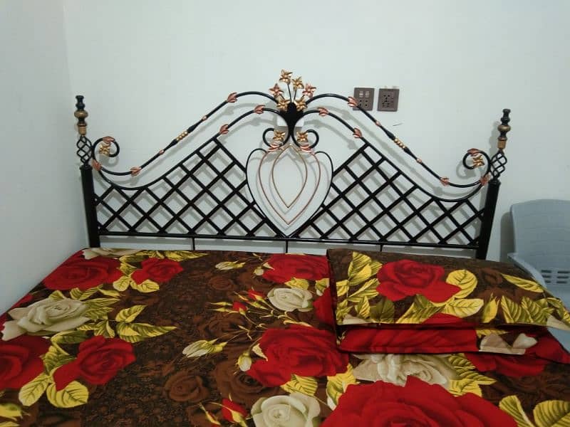 iron bed for sale 0303-7764600 7