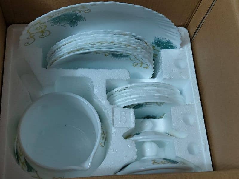 24 pieces tea set for sale 5