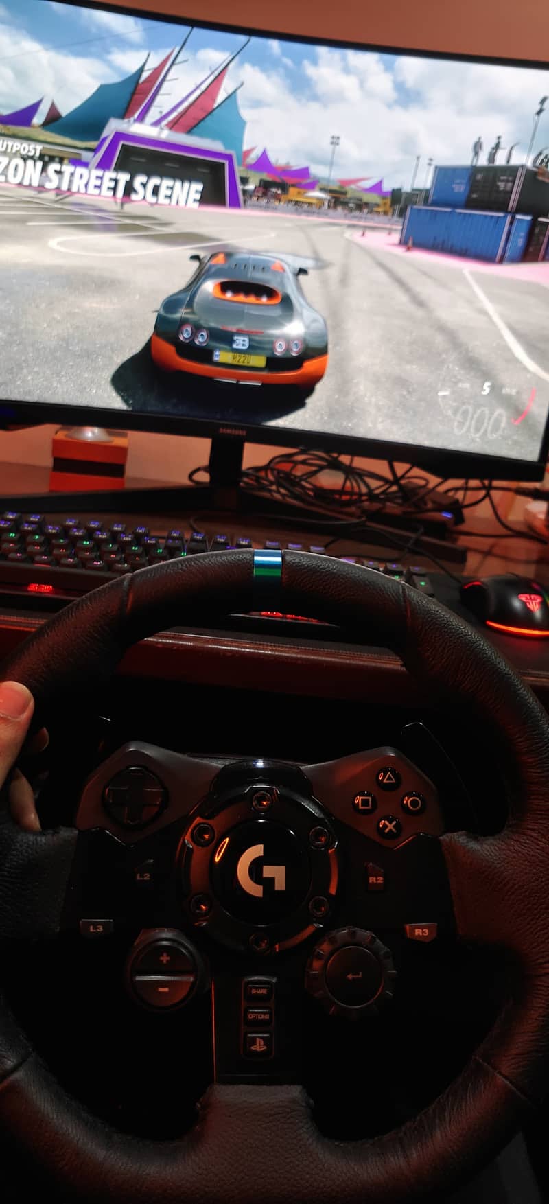 Logitech G923 TRUEFORCE Racing Wheel + Shifter + Stand 16