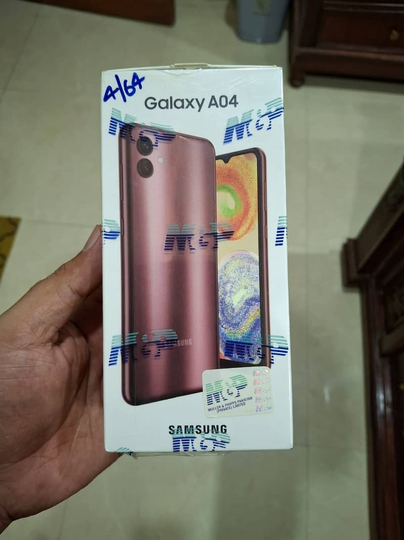 Samsung Galaxy A04 copper 2