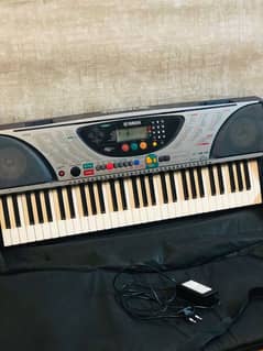 Yamaha Keyboard 240