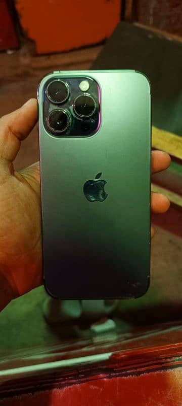 I phone 14 pro max 2