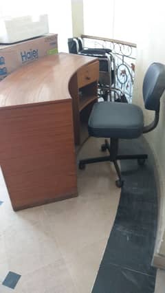 Reception counter with chair