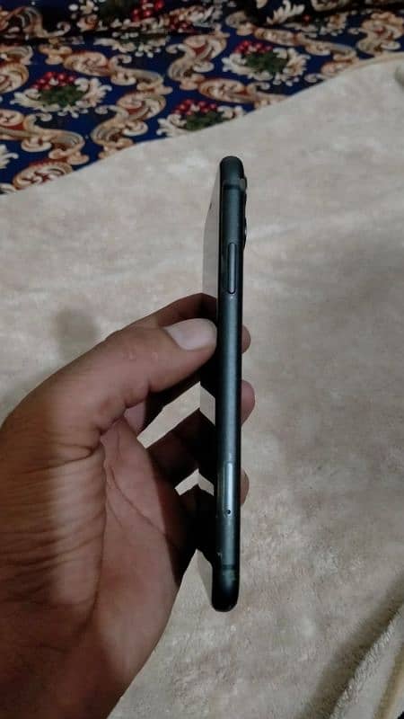 iPhone 11 128GB non p t a 2