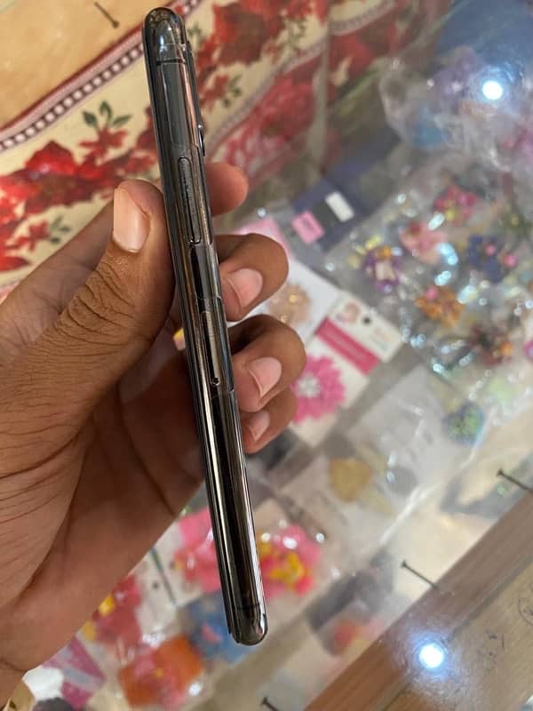 iphone x pta approved 256 3