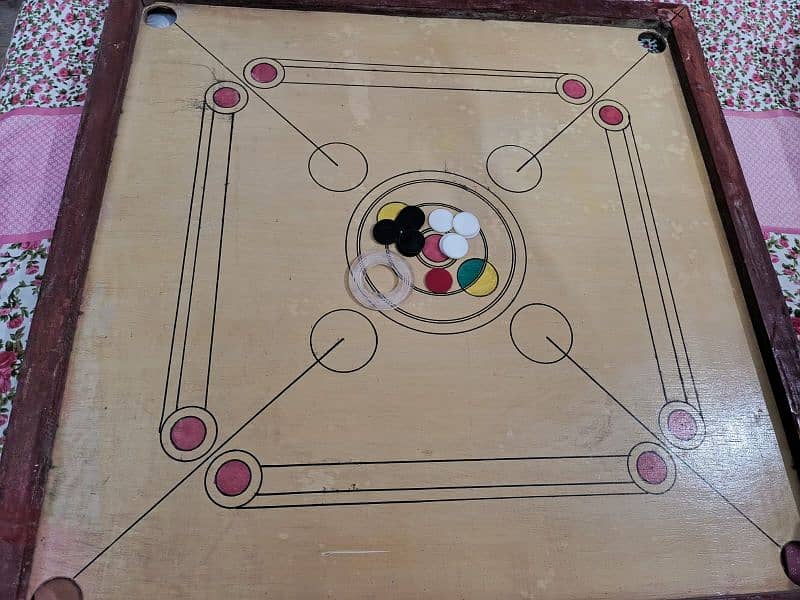 carrom bord 0