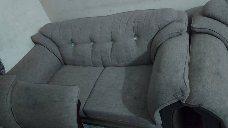 7 seter sofa used 1