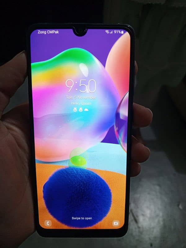 Samsung Galaxy A31 1