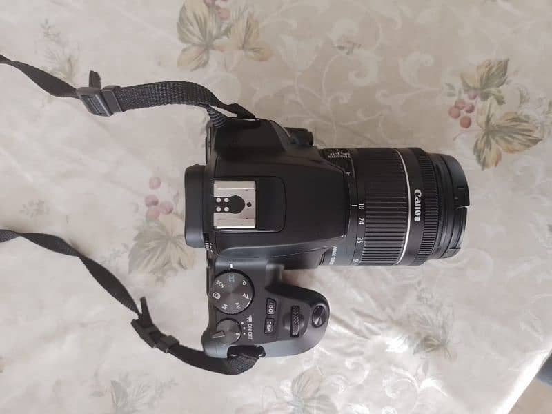 Perfect Condition! Canon EOS Rebel SL3. 3