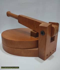 Wooden Roti Maker