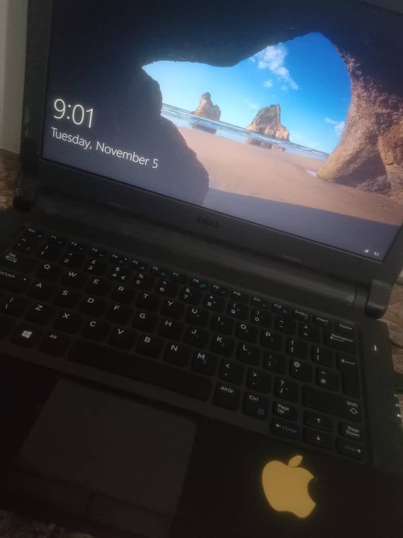 Dell laptop 0