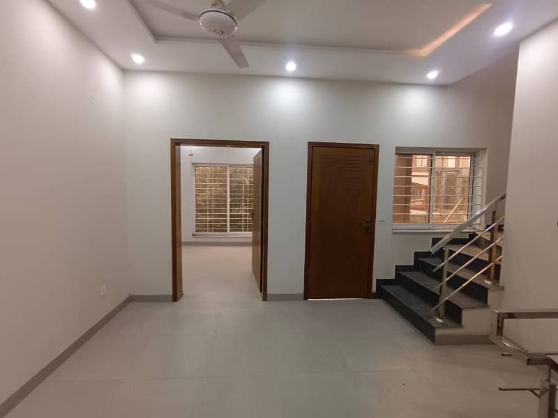 5 Marla Full House Available For Rent On Best Location Of Bahria Town 3