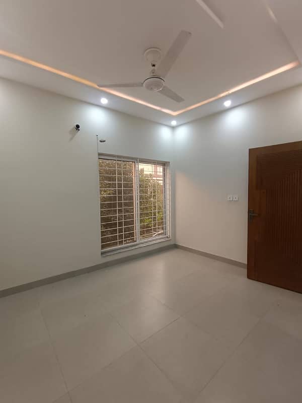 5 Marla Full House Available For Rent On Best Location Of Bahria Town 9