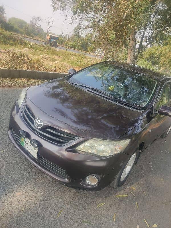 Toyota Corolla GLI 2013 1