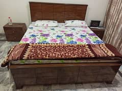 Bed set / wooden bed set / bed