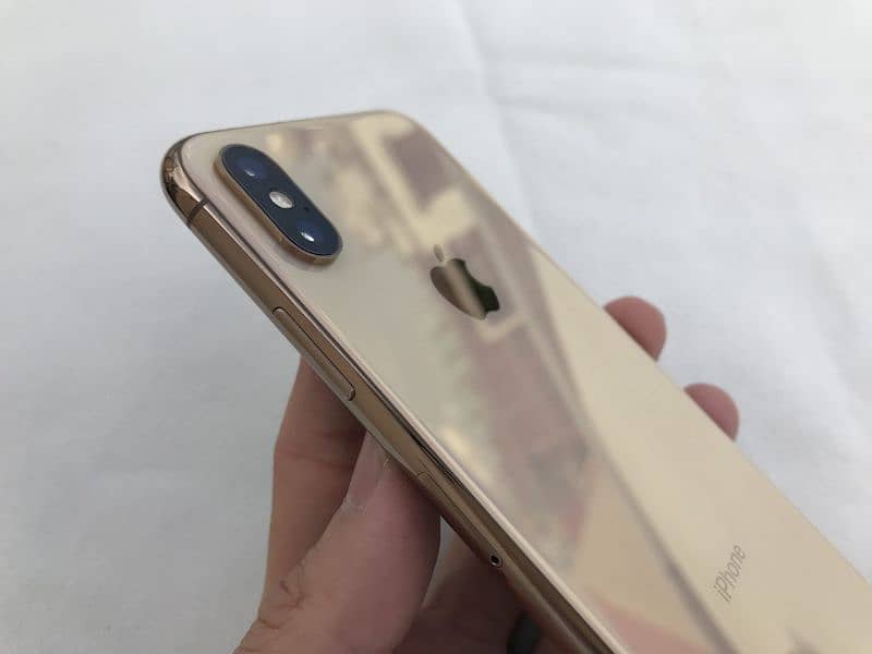 xs max urgent sale 10 by 10 03174600149 0