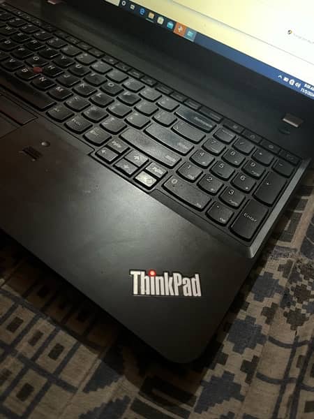 lenovo thinkpad e560 i3 6th 2